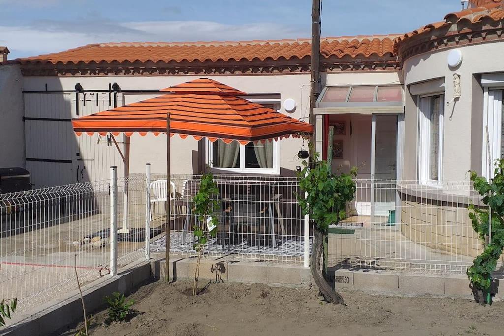 La Maison Du Bonheur Saint-Laurent-de-la-Salanque Exteriér fotografie